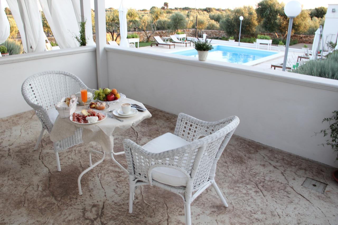 Relais Lali' Guest House Мотола Екстериор снимка